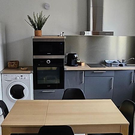 ריווזאלט Appartement A Proximite De Toutes Commodites מראה חיצוני תמונה