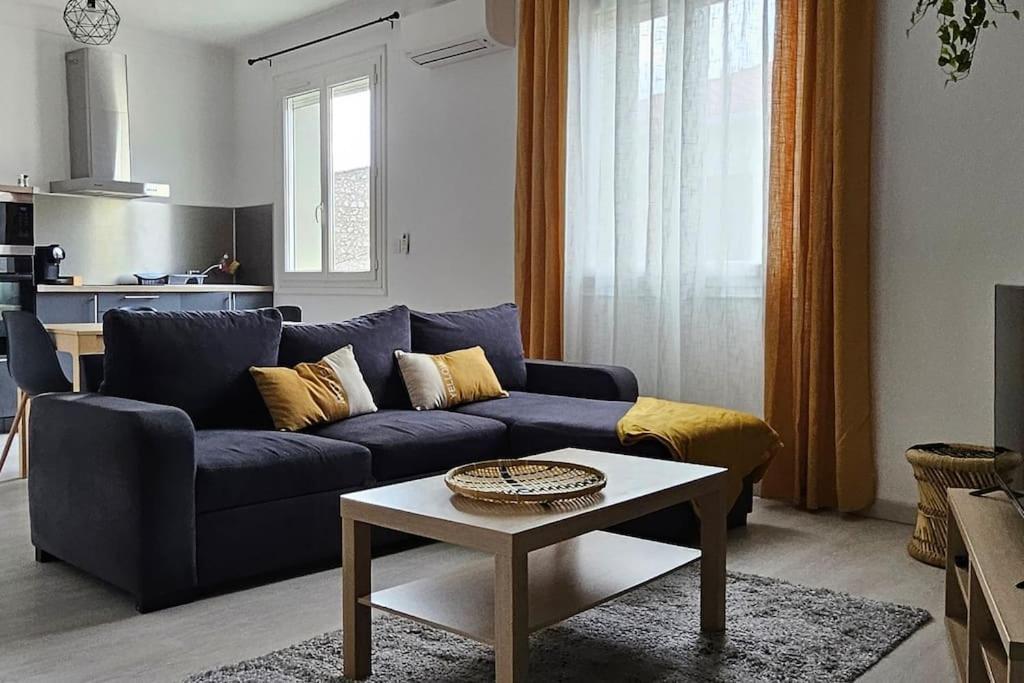 ריווזאלט Appartement A Proximite De Toutes Commodites מראה חיצוני תמונה